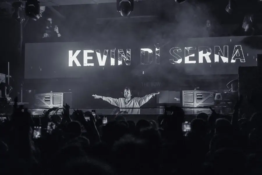 EXITO. El productor se presentó en grandes escenarios internacionales.