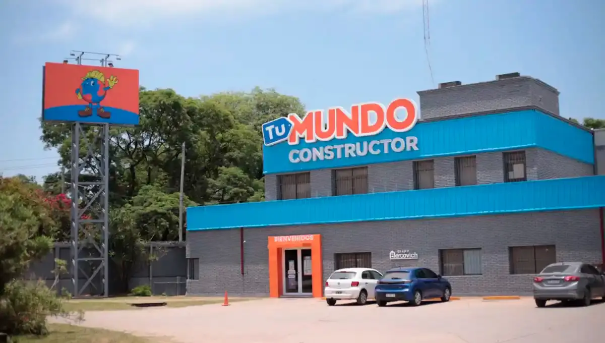 Primer aniversario de Tu Mundo Constructor: muchas ofertas, financiación, sorteos, regalos y compromiso con las familias