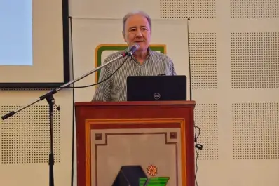 Azúcar y alcohol: Feijóo destacó el modelo integrado de tres mercados