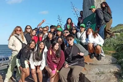Escuela Alfonsina Storni: gracias a una ecobatucada, los alumnos conocieron el mar