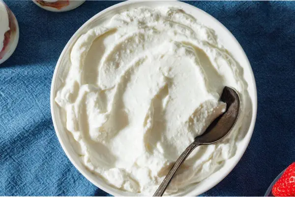 ¿Qué ocurre en tu cuerpo si comés yogur griego todos los días?