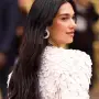 ¿Cuál es el nombre completo de Dua Lipa y qué significa?