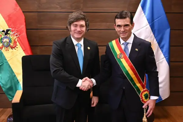 El mensaje de Milei al nuevo presidente de Bolivia: “Sé lo que estás recibiendo, lo digo por experiencia propia”