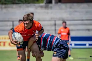 Los Naranjitas cayeron ante Rosario, pero siguen firmes en el Argentino Juvenil M17
