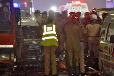 Explotó un auto en una zona turística de Nueva Delhi y dejó al menos ocho muertos