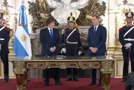 Javier Milei le tomó juramento a Diego Santilli como nuevo ministro del Interior
