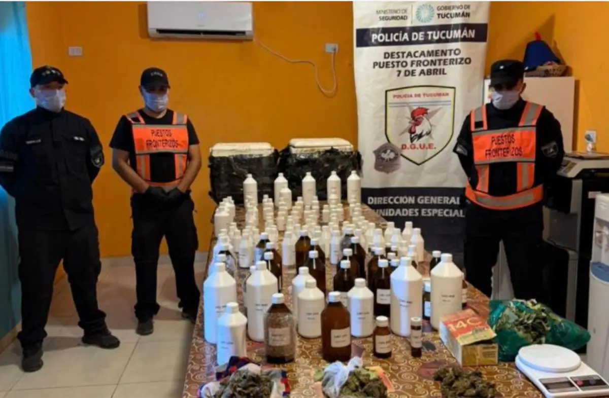 En una encomienda enviaron precursores químicos para elaborar cocaína