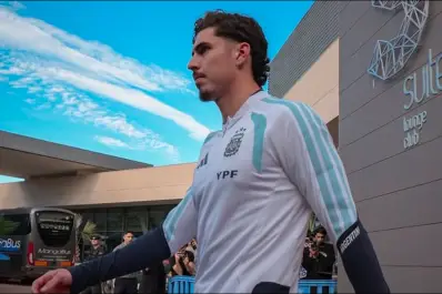 Quién es Joaquín Panichelli, el goleador cordobés que se fue libre de River y sorprendió en su debut con la Selección