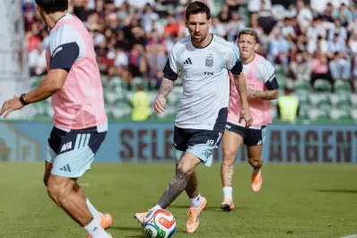 Agenda de TV: ¿a qué hora y dónde ver en vivo el amistoso entre Argentina y Angola?