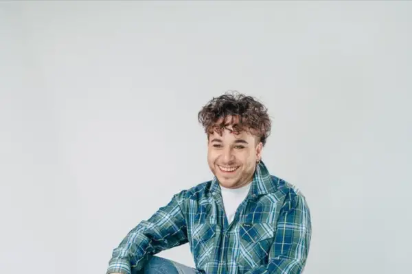 Joaquín Silva busca respuestas a cómo vivir desde el arte