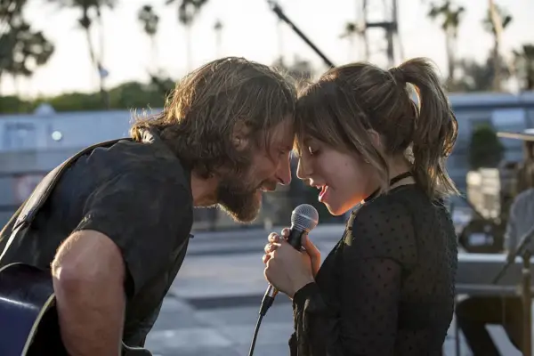Lady Gaga contó que filmó A Star Is Born medicada con litio y que sufrió un brote psicótico