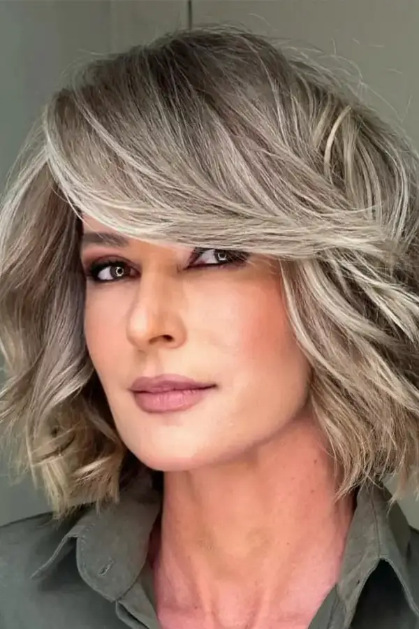 Los 10 cortes que favorecen después de los 50: las tendencias para el verano