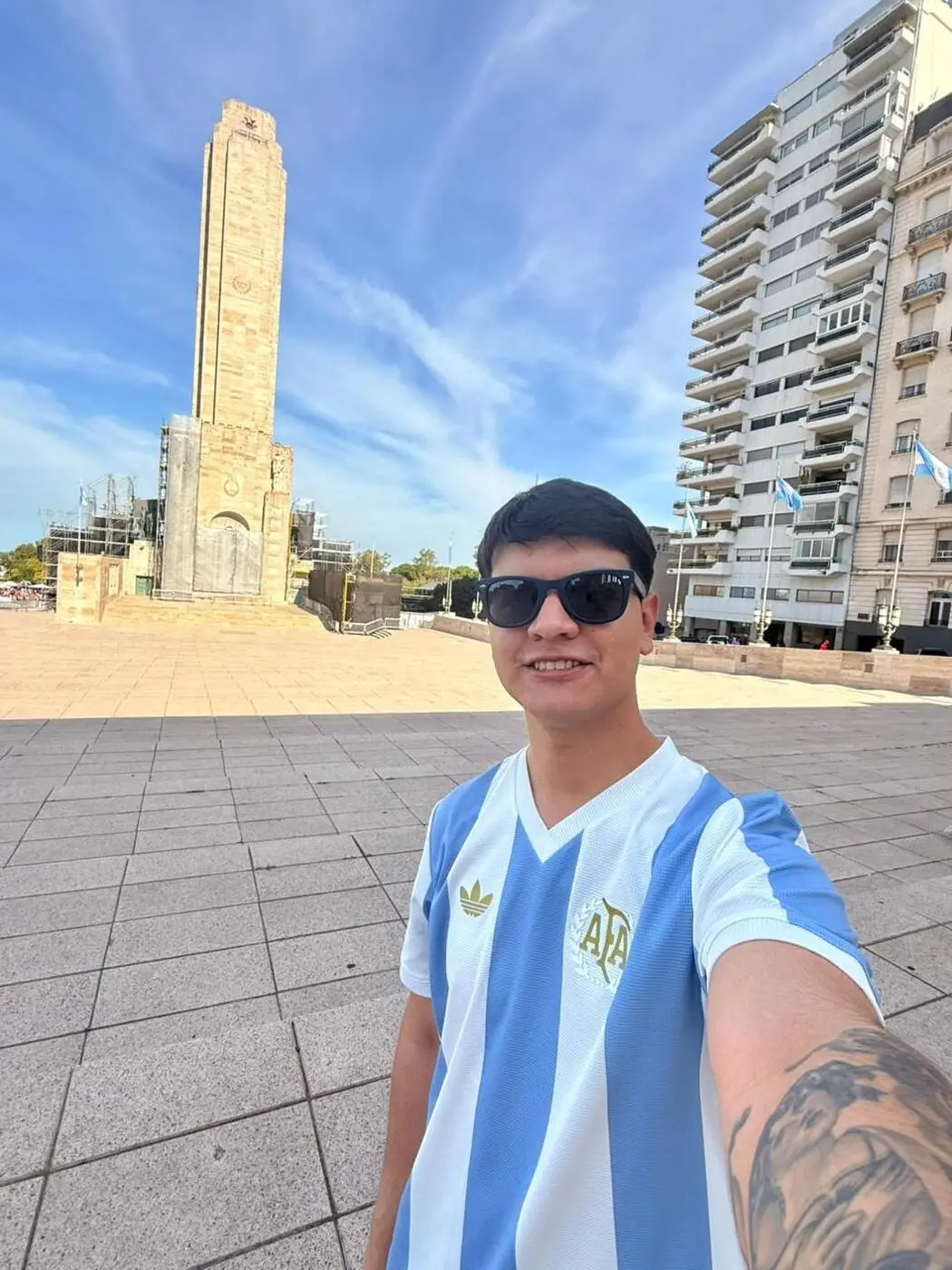 Oasis en Argentina: ¿por qué los fans tucumanos siguen eligiendo a Liam y Noel Gallagher 16 años después?