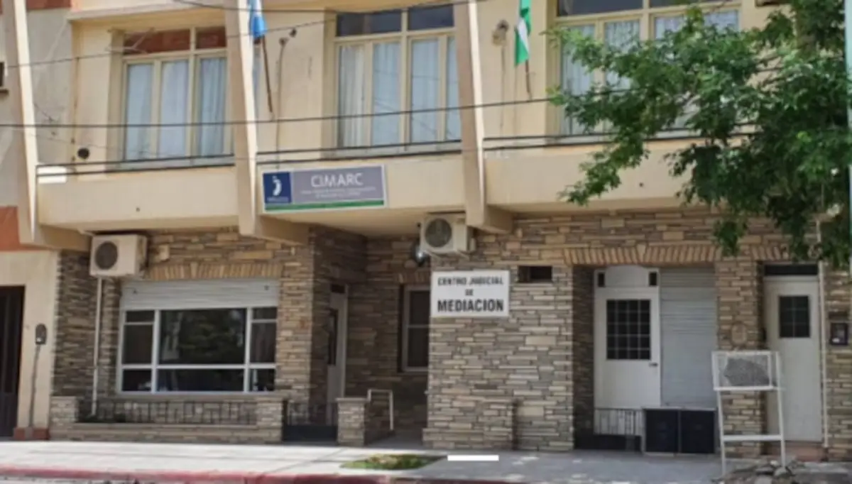 Un padre volvió a Río Negro después de 40 años para pagar la cuota alimentaria de su hija con discapacidad - Image 1