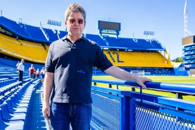 Noel Gallagher llegó a Argentina y antes del show de Oasis recorrió las calles porteñas