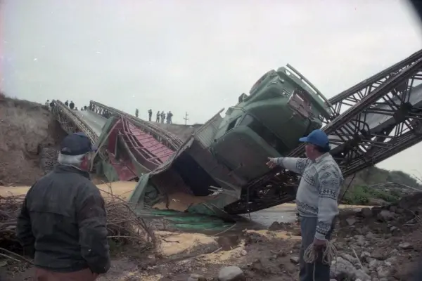 Recuerdos fotográficos: 2000. El año de la tragedia y de los desastres en el arroyo El Sueño