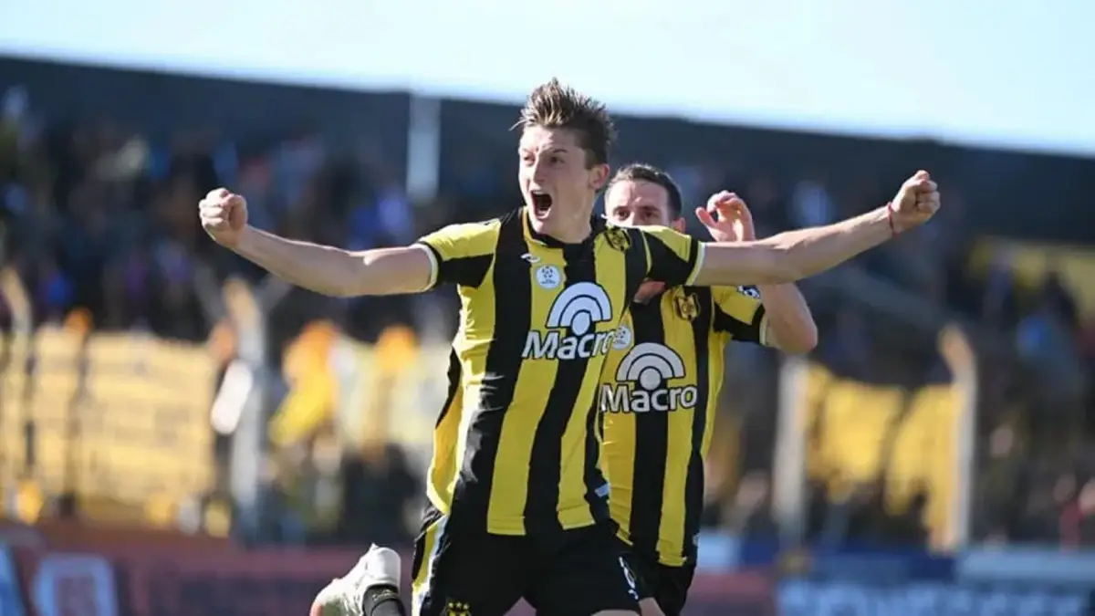 Deportivo Madryn venció a Deportivo Morón en un duelo lleno de polémicas y es finalista del Reducido de la Primera Nacional