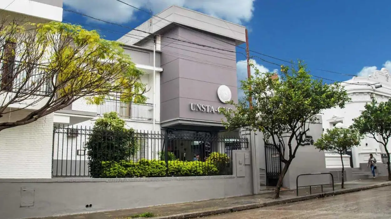 TAMBIÉN EN CONCEPCIÓN. La sede del sur de la Unsta está ubicada en Julio A. Roca 37.