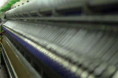 Shein y Temu ponen en jaque a la industria textil, que cayó un 20% interanual en septiembre