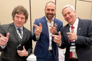 El Gobierno evita un apoyo formal a Kast, pero se ilusiona con una alianza de derecha en la región