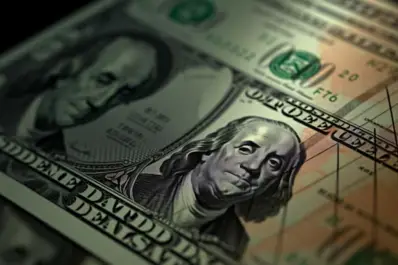 El dólar opera estable y el mercado ya descuenta un perdón del FMI por las reservas