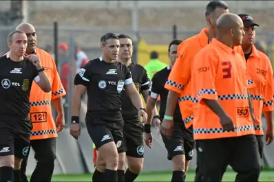 Se filtró el polémico informe del árbitro que compromete a Kudelka y reaviva el escándalo de Barracas-Huracán