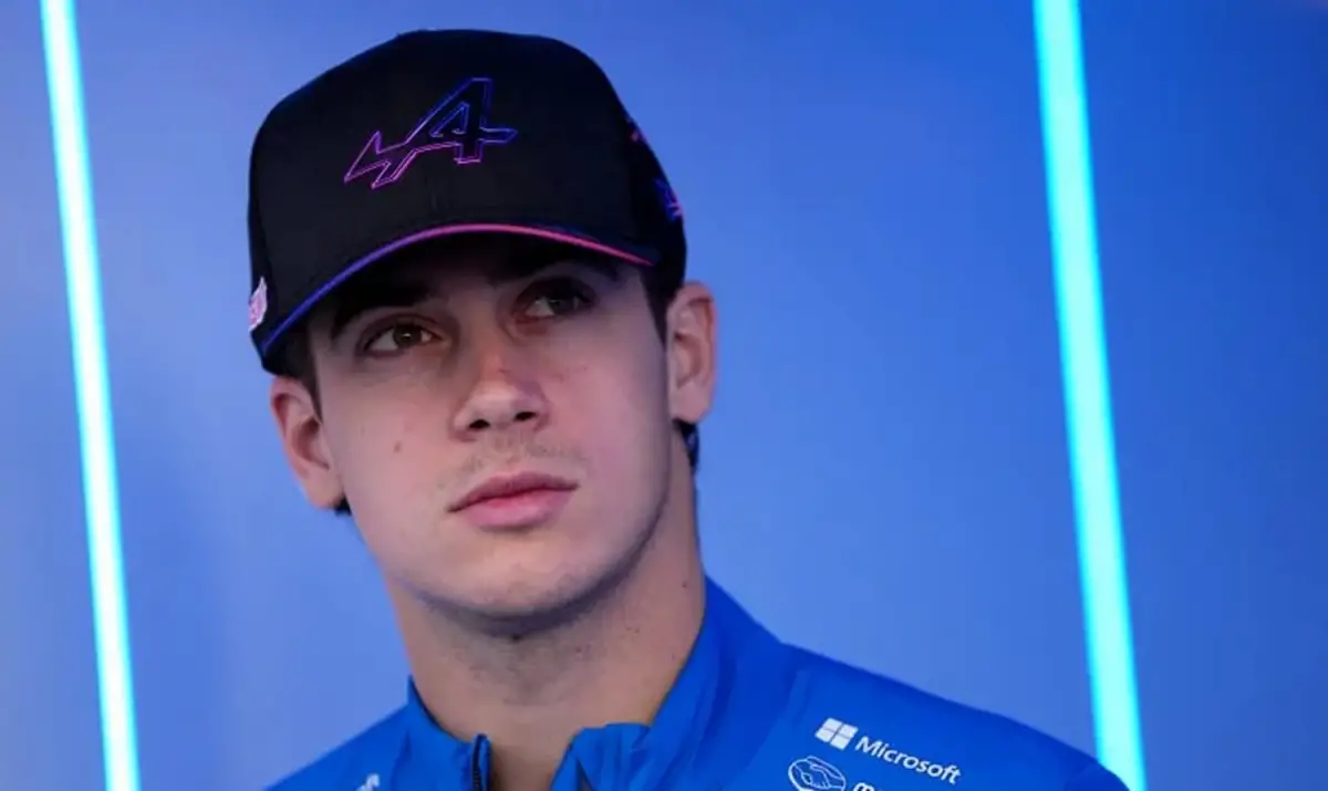 Franco Colapinto terminó 20° en la primera práctica y 16° en la segunda.