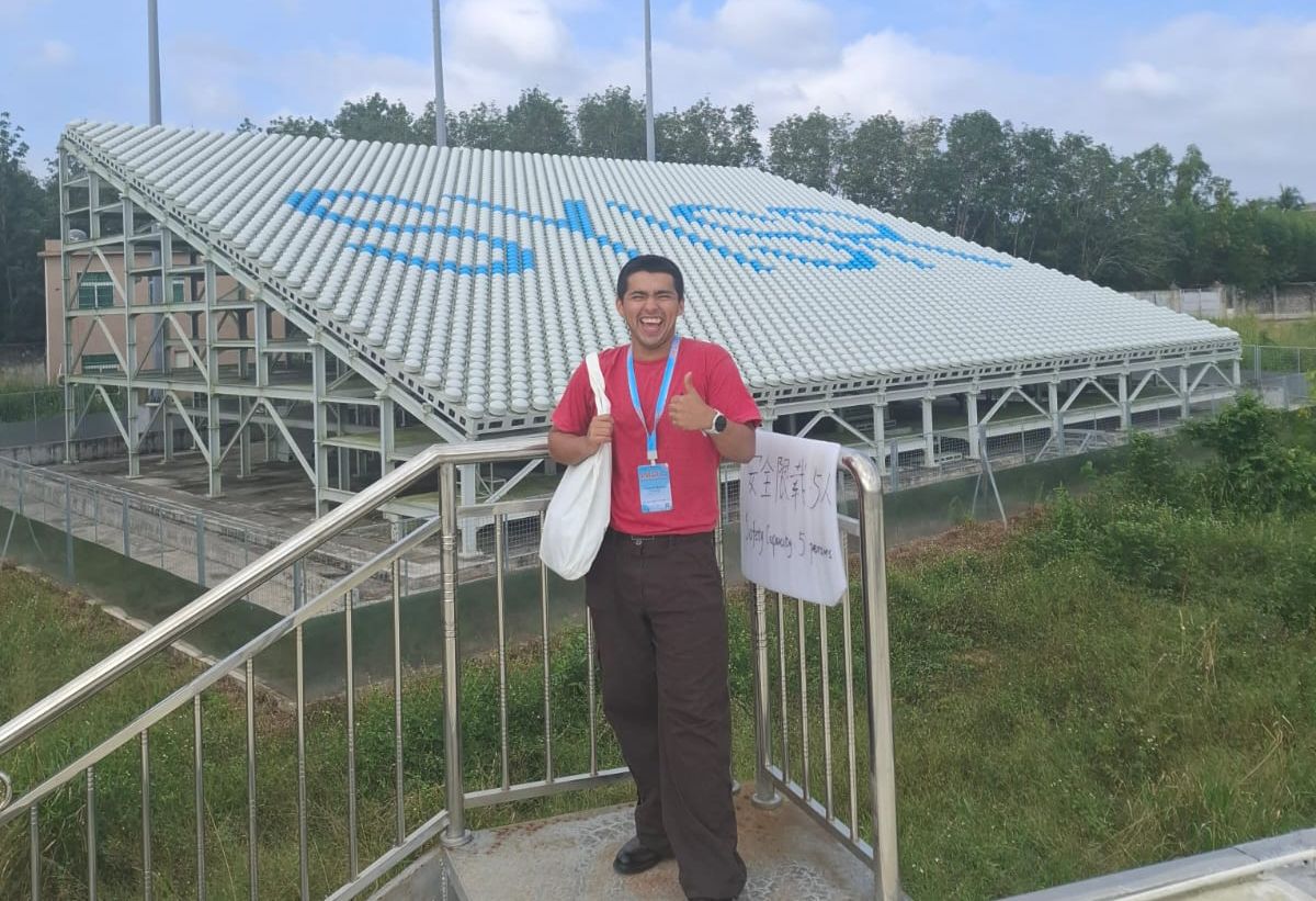 Facundo Abaca en la Space Weather School en Hainan