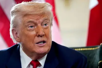 Trump redobla su presión contra Maduro y dijo que el espacio aéreo de Venezuela debe considerarse “cerrado totalmente”