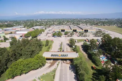 Medidas para retirar el “mercado paralelo” cercano al Mercofrut