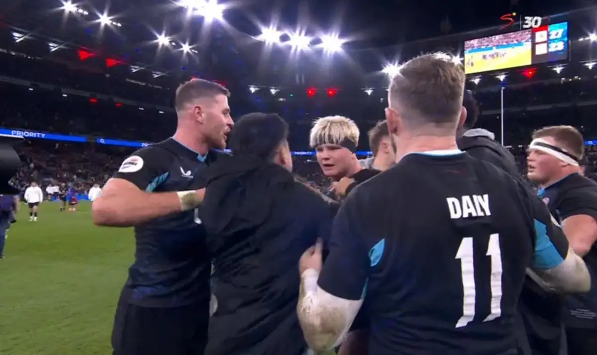 Albornoz protagonizó un encontronazo contra Pollock.