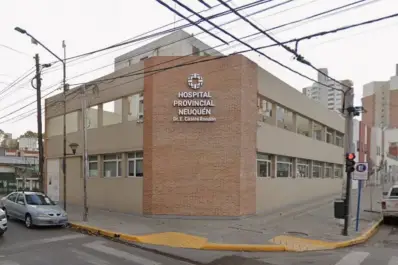 Fue al médico por un dolor de cabeza, le dijeron que era una contractura y murió de un ACV