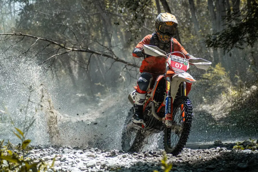 A TODA VELOCIDAD. Díaz Vélez ganó por primera vez el Transmontaña.