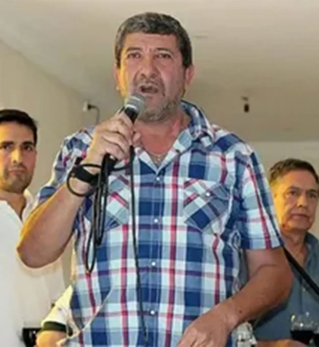 LUIS DIARTE: “El problema de fondo sigue siendo la economía”.