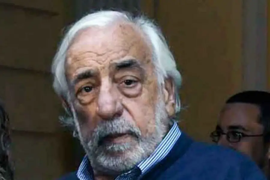 ROBERTO FERNÁNDEZ: “Cada gremio elaborará sus medidas”.