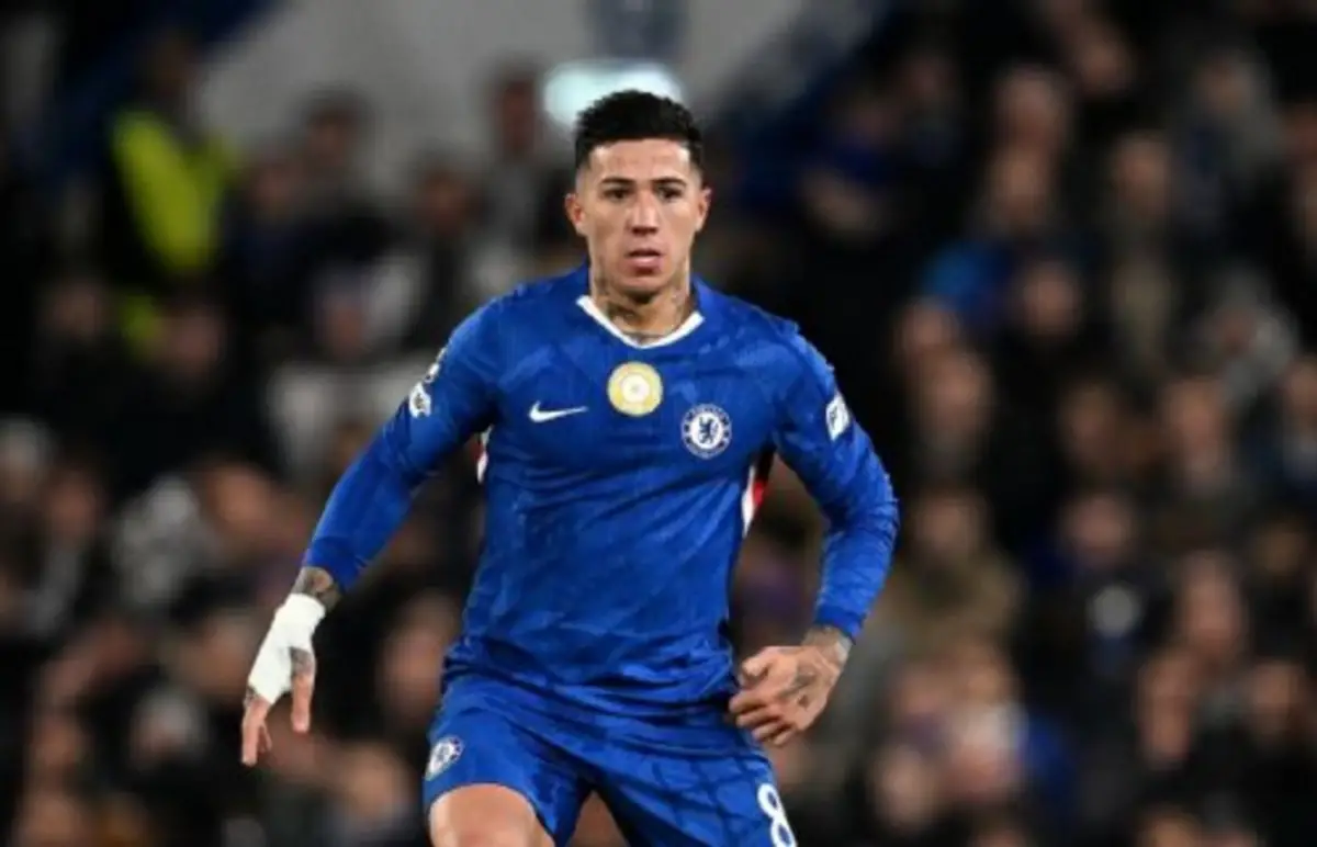 MOSTRÓ UN GRAN NIVEL. Enzo Fernández fue una de las grandes figuras en el triunfo de Chelsea sobre Barcelona.