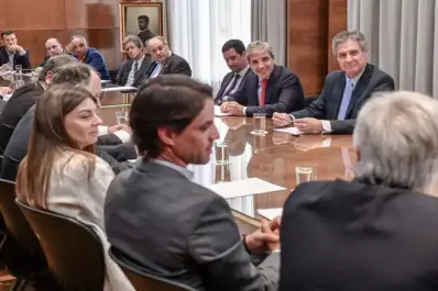 Ante empresarios, Luis Caputo defendió la reforma laboral y aseguró que 2026 será un año espectacular