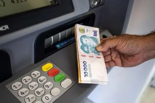 Empleados estatales: el jueves 27 se iniciará el pago del sueldo de noviembre
