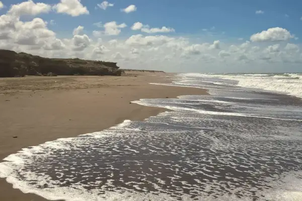 Las cinco mejores playas argentinas para veranear en 2026, según la Inteligencia Artificial
