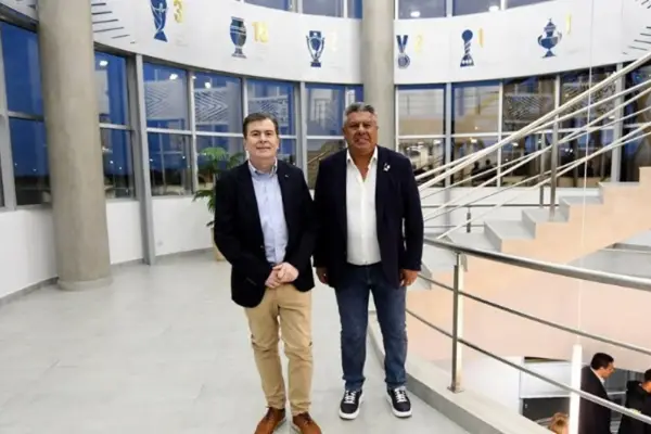 Fondos viales para un edificio de la AFA: así se habría financiado la obra inaugurada por Zamora y Tapia