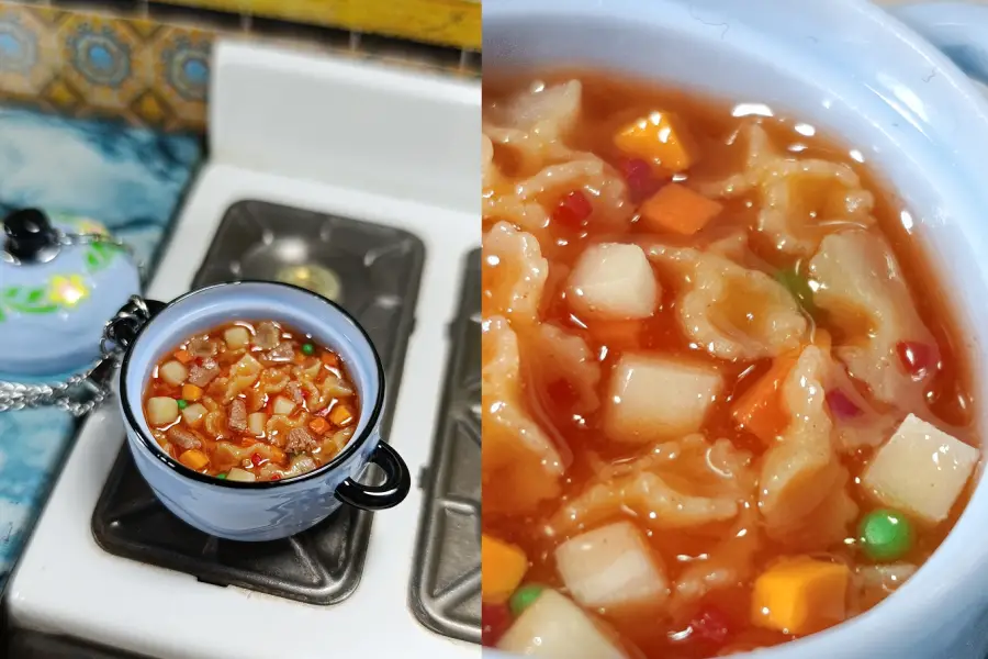 EMPRENDIMIENTO. Las creaciones de Julieta Santos deslumbran a sus seguidores por la perfección de los detalles.