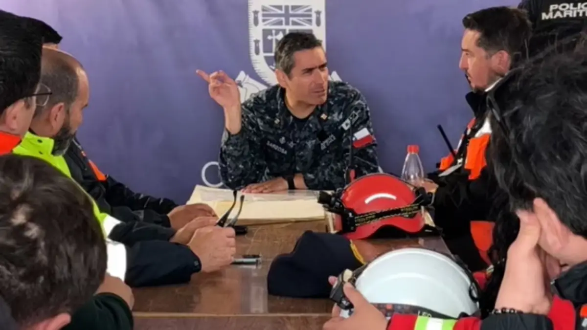 CHILE. La identidad del cuerpo encontrado permanece bajo análisis del Servicio Médico Legal y la Brigada de Homicidios de Chile.