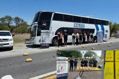 Operativo en Cabo Vallejo: incautan marihuana y cocaína en un tour de compras que se dirigía a Mendoza