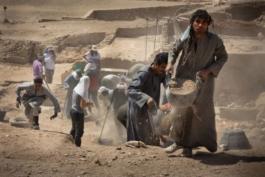Un viaje a Egipto con la tucumana que saca fotos en tumbas milenarias