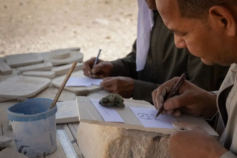 Un viaje a Egipto con la tucumana que saca fotos en tumbas milenarias