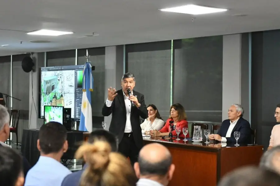 Lanzaron oficialmente “En Nombre de la Ley”, el videojuego tucumano que busca enseñar cómo se elaboran las leyes