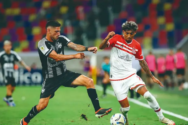 Estudiantes avanzó a semifinales y Boca visita hoy a Argentinos Juniors