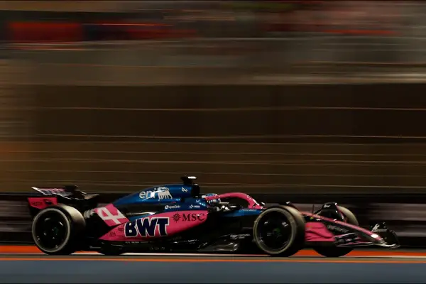 Franco Colapinto quedó 20° en la carrera Sprint del GP de Qatar de Fórmula 1