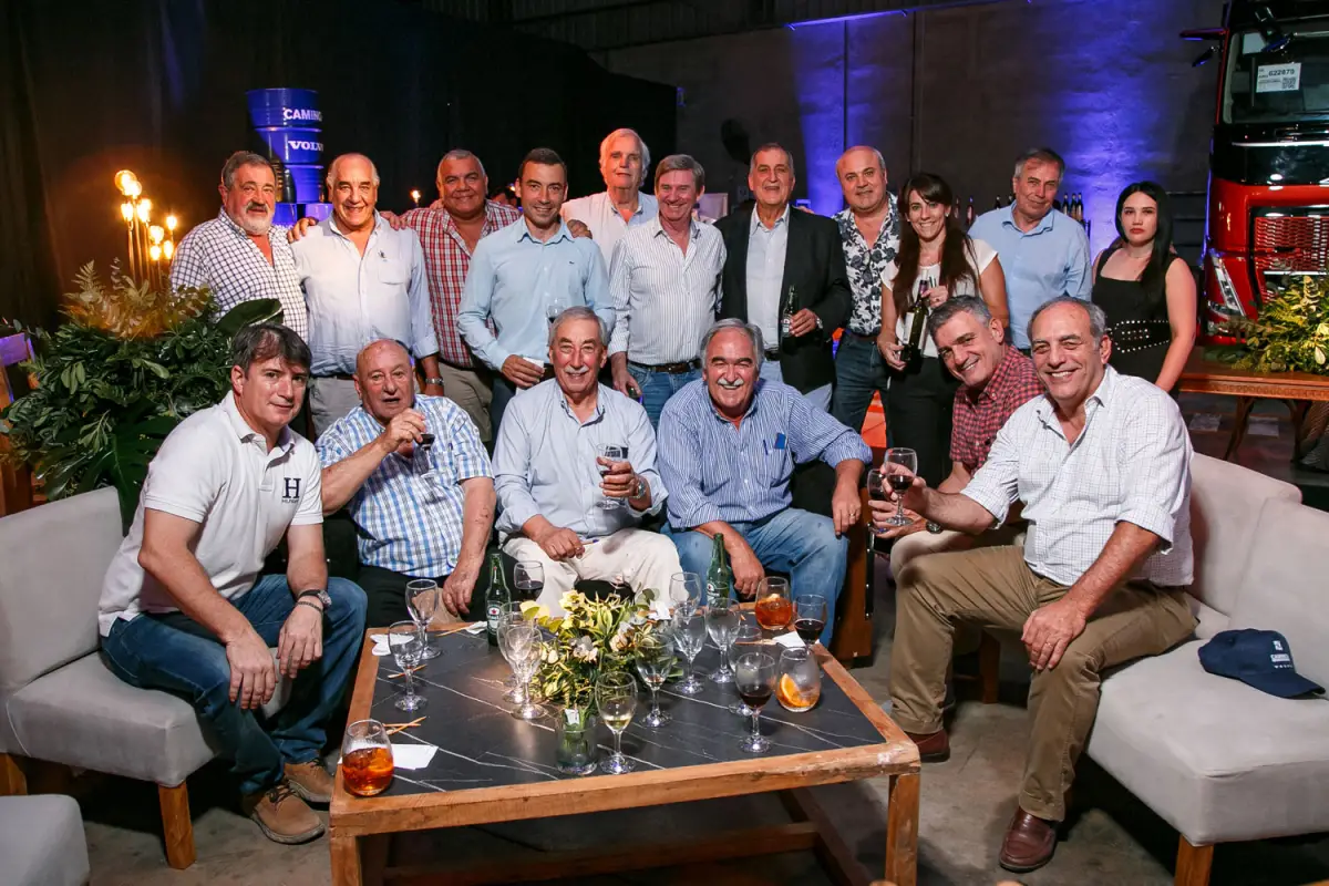 Caminoa celebró 20 años en movimiento junto a los transportistas del NOA