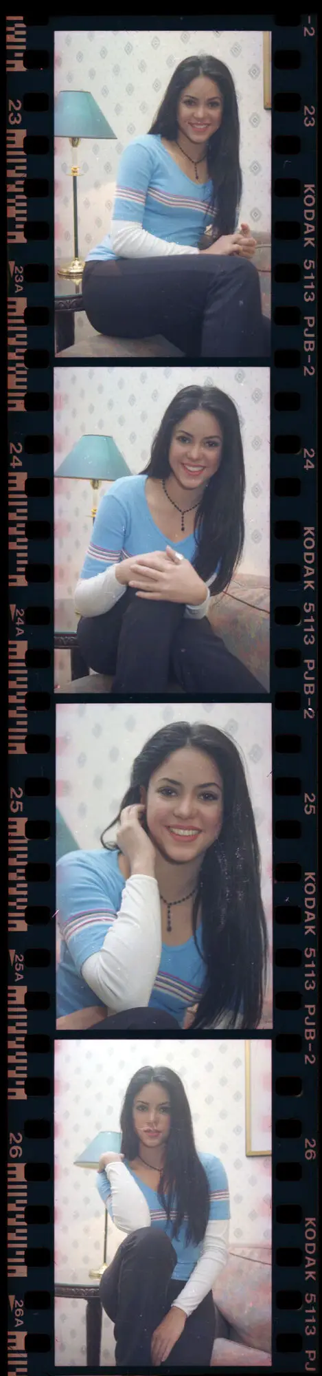 Recuerdos fotográficos: 1996. La visita de Shakira a LA GACETA